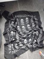 zwarte bandana piraat 1x gedragen,eigenlijk nieuw 1mtr x1mtr, Ophalen of Verzenden, Zo goed als nieuw, Carnaval, Accessoires