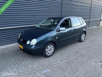 Volkswagen Polo 1.4-16V Comfortline / AIRCO TREKHAAK /CRUISE beschikbaar voor biedingen