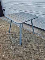 Gebruikte fermob Luxembourg tafel 80x80 4 poots grijs, Ophalen, Rechthoekig