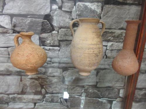 3 Romeinse kruikjes/unguentarium, Antiek en Kunst, Antiek | Keramiek en Aardewerk, Verzenden