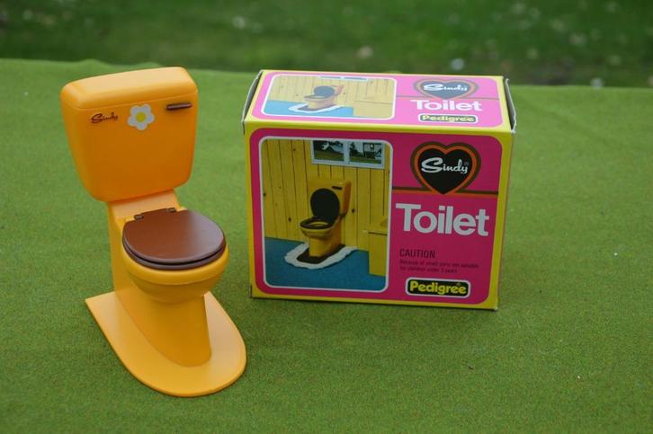 Vintage Sindy ’s Toilet 44551 Pedigree uit 1978 nog in doos, Verzamelen, Poppen, Gebruikt, Accessoires, Ophalen of Verzenden