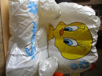 adv10429 tweety opblaas stoeltje beschikbaar voor biedingen