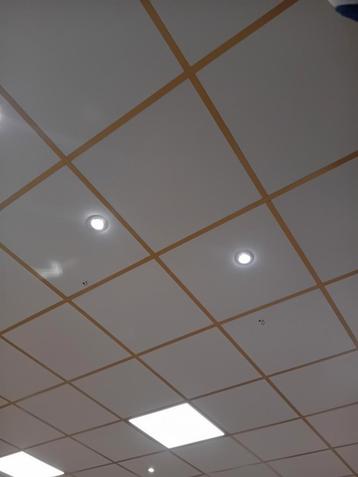 Set van spotjes beschikbaar voor biedingen