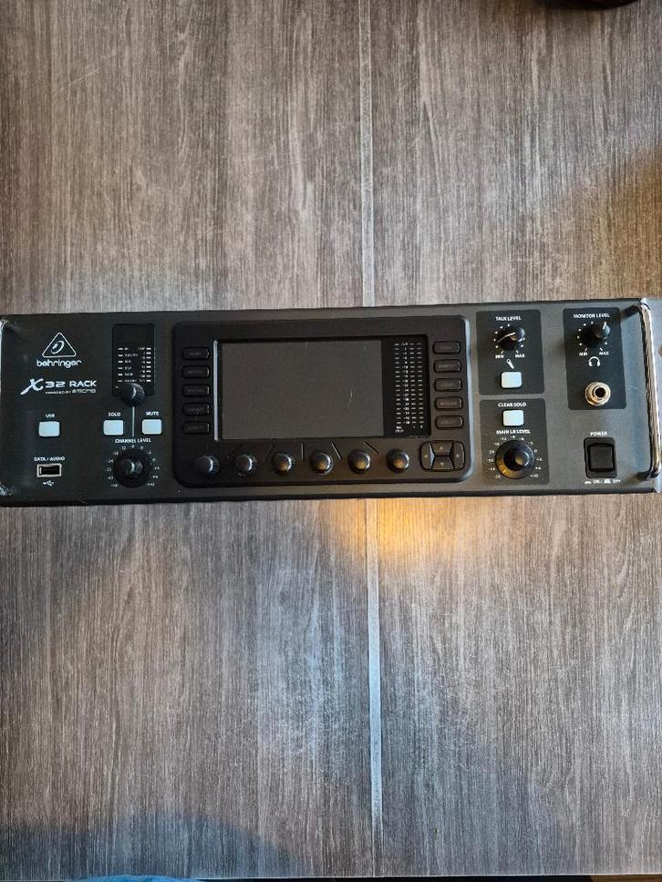 Behringer X32 Rack, Muziek en Instrumenten, Mengpanelen, Zo goed als nieuw, 20 kanalen of meer, Microfooningang, Ophalen