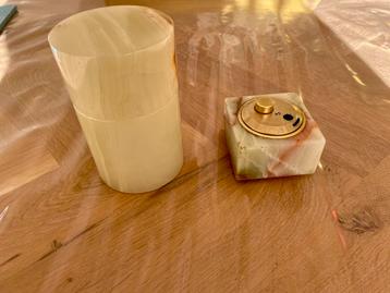 Vintage Onyx aansteker en cilinderpotje beschikbaar voor biedingen