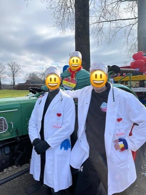 Carnavalskleding loopgroep optocht, Hobby en Vrije tijd, Feestartikelen, Ophalen, Zo goed als nieuw, Feestartikel, Carnaval