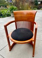 Frank Lloyd Wright, Cassina 606 Barrel Chair., Huis en Inrichting, Zo goed als nieuw, Eén, Hout, Ophalen