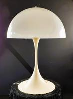 Verner Panton Voor Louis Poulsen - Panthella Lamp, Huis en Inrichting, Ophalen, Gebruikt, Kunststof, 50 tot 75 cm