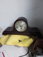 14411) KIENZLE  mooie oude klok  breed  57cm, Antiek en Kunst, Ophalen of Verzenden