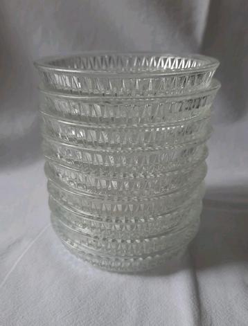  9 mooie vintage onderzetters van kristalglas beschikbaar voor biedingen