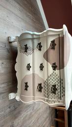 Leuk gepimt buikkastje, Ophalen