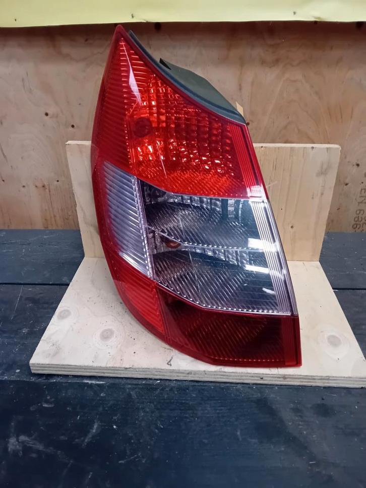 Linker achterlicht voor een Renault Scenic bj.2005, Auto diversen, Overige Auto diversen, Ophalen of Verzenden