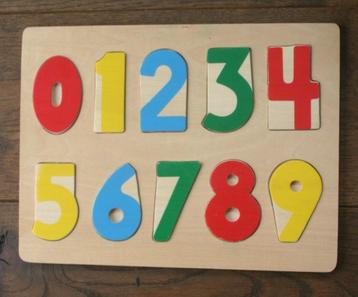 Houten inlegpuzzel - houten puzzel - tellen t/m negen  beschikbaar voor biedingen