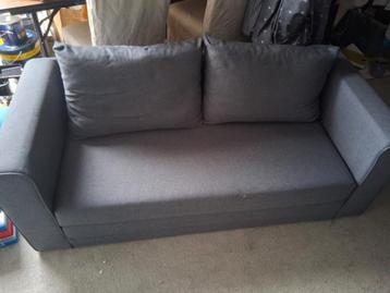 Kleine, grijze slaapbank - compact en comfortabel! beschikbaar voor biedingen