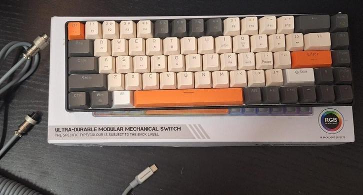 Ziyoulang T8 Mechanical Keyboard, Computers en Software, Toetsenborden, Gebruikt, Qwerty, Bedraad, Gaming toetsenbord, Verzenden