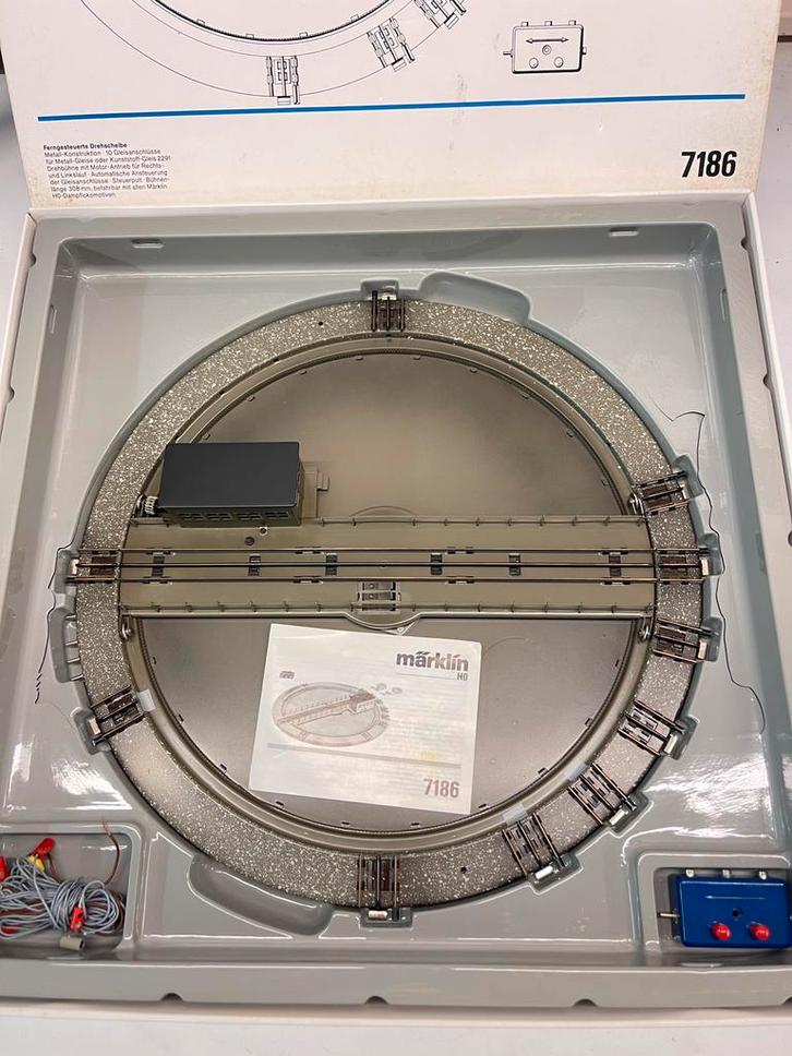 ** NIEUWSTAAT ** Märklin 7186 DRAAISCHIJF ** COMPLEET **, Hobby en Vrije tijd, Modeltreinen | H0, Zo goed als nieuw, Rails, Wisselstroom