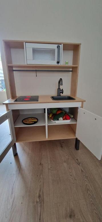 Ikea duktig speelgoedkeuken beschikbaar voor biedingen