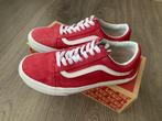 Rode Vans old skool suede sneakers WMN maat 39, Kleding | Dames, Schoenen, Nieuw, Ophalen of Verzenden, Sneakers of Gympen, Vans