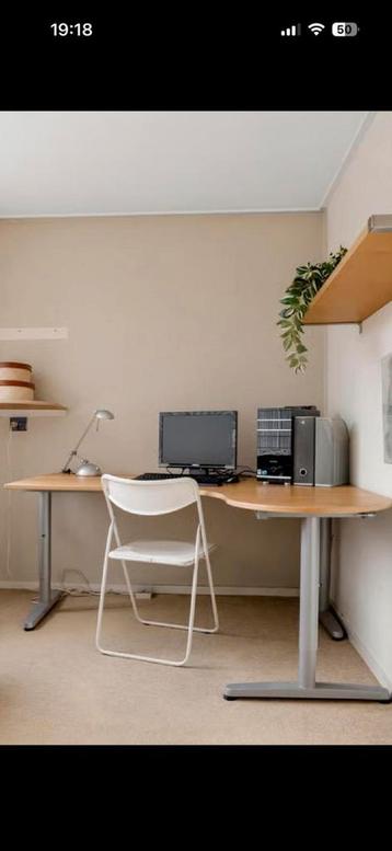 Bureau / Stabureau - In hoogte verstelbaar beschikbaar voor biedingen