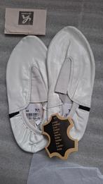 Witte leren turnschoentjes - Maat 32, Kinderen en Baby's, Ophalen, Van Haren, Jongen of Meisje, Schoenen