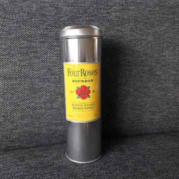 Four Roses Bourbon Blik - Lege Geschenkverpakking beschikbaar voor biedingen