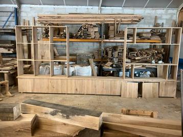  massief eiken Dressoir met vakken kast groot  lang 570 cm  beschikbaar voor biedingen