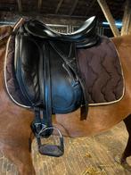 Prestige dressuurzadel 17,5 inch, Dieren en Toebehoren, Paarden en Pony's | Zadels, Ophalen of Verzenden, Gebruikt, Dressuur