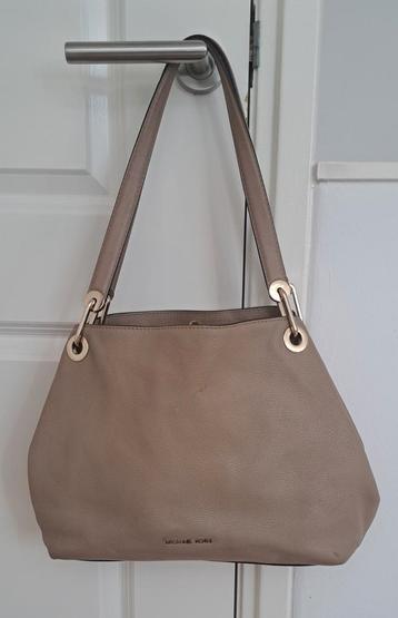 Zeer mooie Michael Kors tas - beige beschikbaar voor biedingen