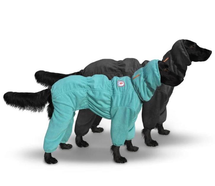 Nieuw! Hondenbadjas met poten en capuchon maat m superfur, Dieren en Toebehoren, Hondenkleding, Zo goed als nieuw, Hondenbadjas