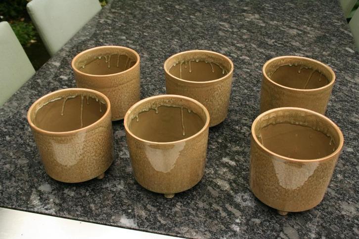 6 x bloempot, Tuin en Terras, Bloempotten, Zo goed als nieuw, Aardewerk, Binnen, Minder dan 40 cm, Minder dan 25 cm, Rond, Ophalen of Verzenden