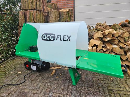 Houtklover huren? Huur dan deze 7tons houtklover, Tuin en Terras, Kloofmachines, Zo goed als nieuw, Liggend, Elektrisch, Ophalen