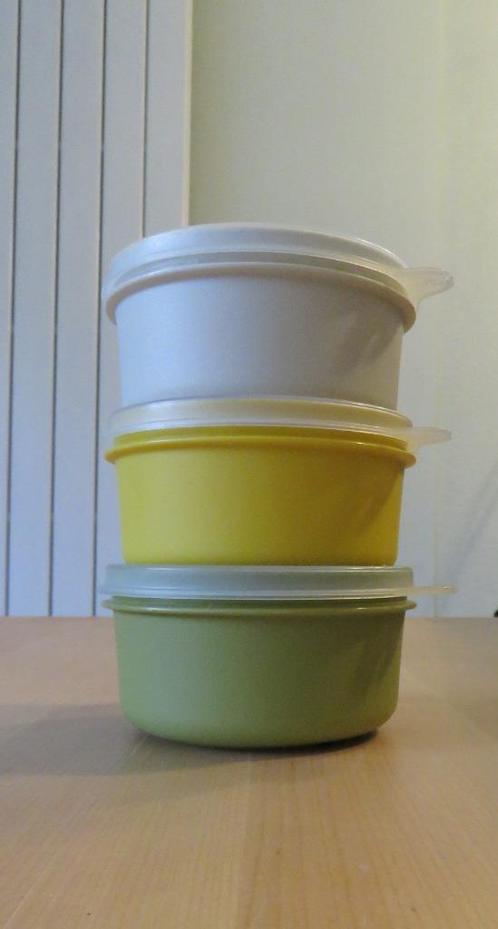 Tupperware 3 Ruimte schaaltjes RETRO Groen, Geel, Creme., Huis en Inrichting, Keuken | Tupperware, Zo goed als nieuw, Bak of Kom
