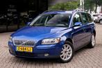 Volvo V50 2.5 T5 AWD Kinetic/Carplay/Stoelverwarming/Trekhaa, Automaat, Gebruikt, Zwart, 700 kg
