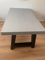 Betonlook tafel grijs/zwart