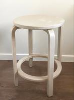 Vintage Design Alvar Aalto Artek Grijs Kruk Krukje, Ophalen, Zo goed als nieuw, Hout