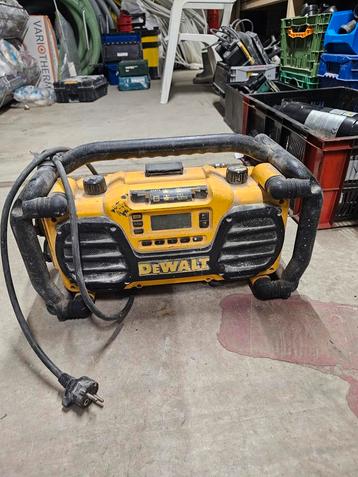 2x DeWalt Radio Bouwradio - Gebruikt beschikbaar voor biedingen