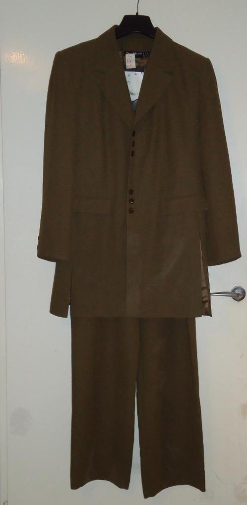 Nieuw dames kostuum pak pantalon en jasje Sao Paulo maat 46, Kleding | Dames, Jasjes, Kostuums en Pakken, Nieuw, Kostuum of Pak