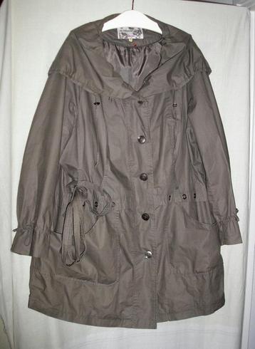 Dames voorjaar/zomer jack in (lichte) taupe? kleur, m. 54-56 beschikbaar voor biedingen