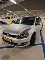 Volkswagen Golf 1.4 TSI 125pk 7-DSG 5D 2017 Grijs, Auto's, Volkswagen, 125 pk, 4 cilinders, 1395 cc, 630 kg