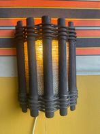Vintage jaren 60 rotan wandlamp, Huis en Inrichting, Lampen | Wandlampen, Hout, Vintage, ?, Zo goed als nieuw