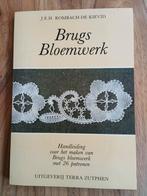 Brugs Bloemwerk kantklossen Rombach-De Kievid, Hobby en Vrije tijd, Ophalen of Verzenden, Zo goed als nieuw, Boek of Tijdschrift