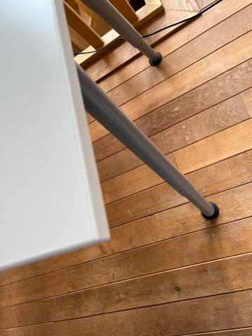 Bureau Wit Ikea type Galant in hoogte verstelbaar - afbeelding 4