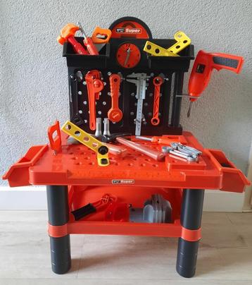 Speelgoed werkbank 3+ beschikbaar voor biedingen