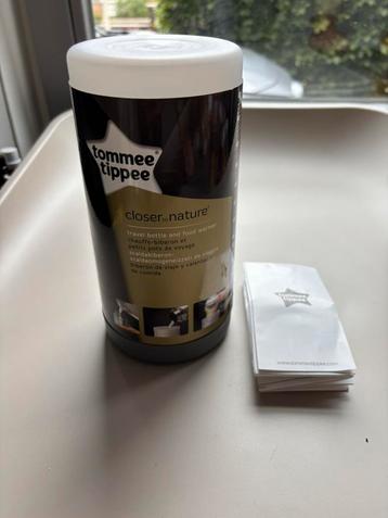 Tommee Tippee draagbare fleswarmer thermosfles beschikbaar voor biedingen