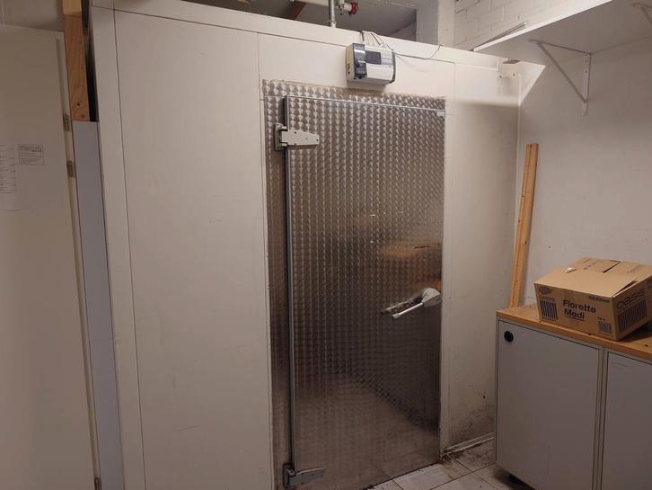 Stekker klare koelcel. Zelf demonteren!, Witgoed en Apparatuur, Koelkasten en IJskasten, Gebruikt, Zonder vriesvak, 200 liter of meer