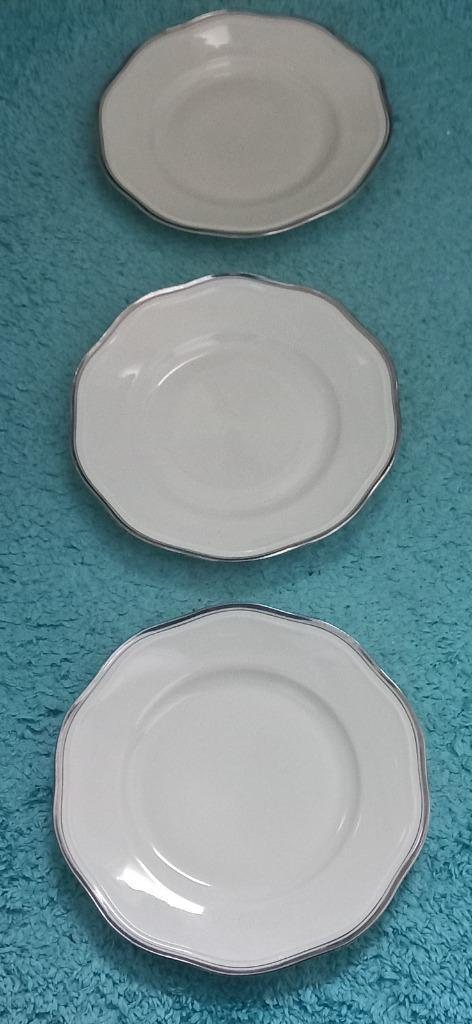 3 antieke porseleinen Pirkenhammer borden model Carlsbad, Antiek en Kunst, Antiek | Servies los, Ophalen of Verzenden