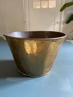 Te koop oude, antieke,  ronde , geel koperen pot., Antiek en Kunst, Antiek | Koper en Brons, Ophalen, Koper