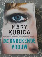 boek mary kubica - de onbekende vrouw, Gelezen, Ophalen of Verzenden, Nederland