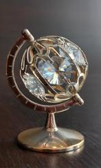 Een miniatuur Wereldbol met Swarovski kristallen, Verzamelen, Beelden en Beeldjes, Ophalen of Verzenden