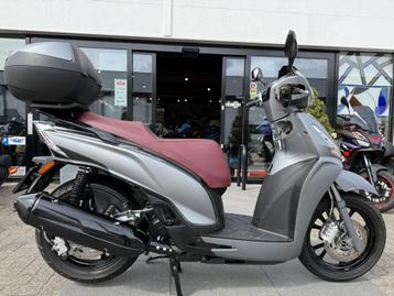 Kymco People S 300cc BTW beschikbaar voor biedingen